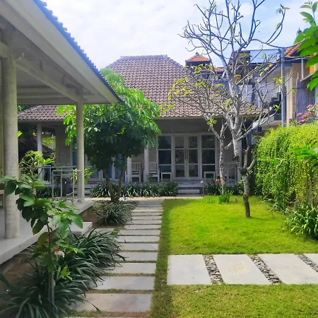 Vista Huts Lembongan