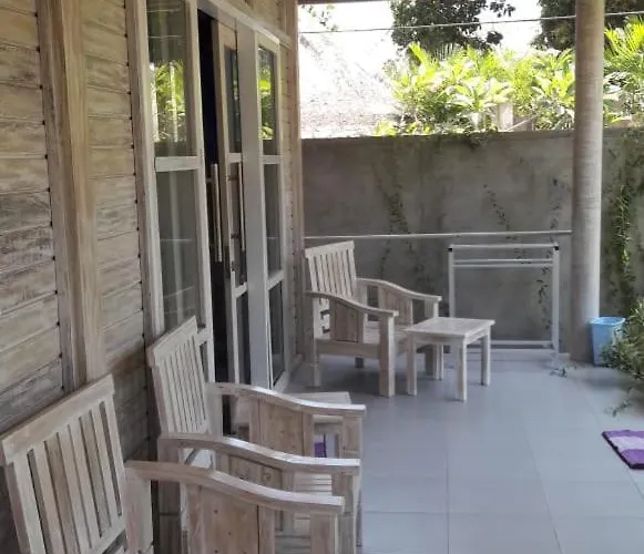 Vista Huts 3* Nusa Lembongan