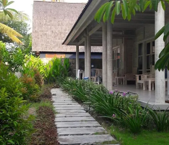 Vista Huts