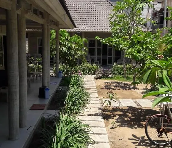 Vista Huts