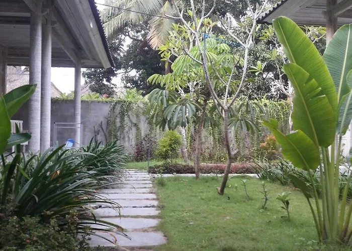 Vista Huts 3* Nusa Lembongan