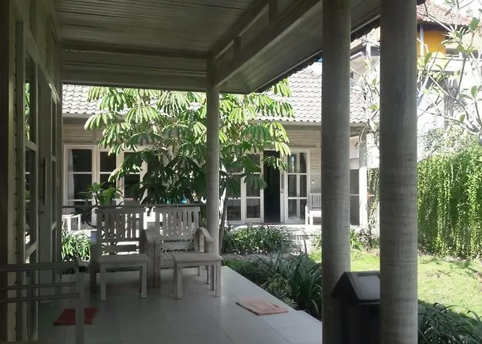 Vista Huts 3* Nusa Lembongan